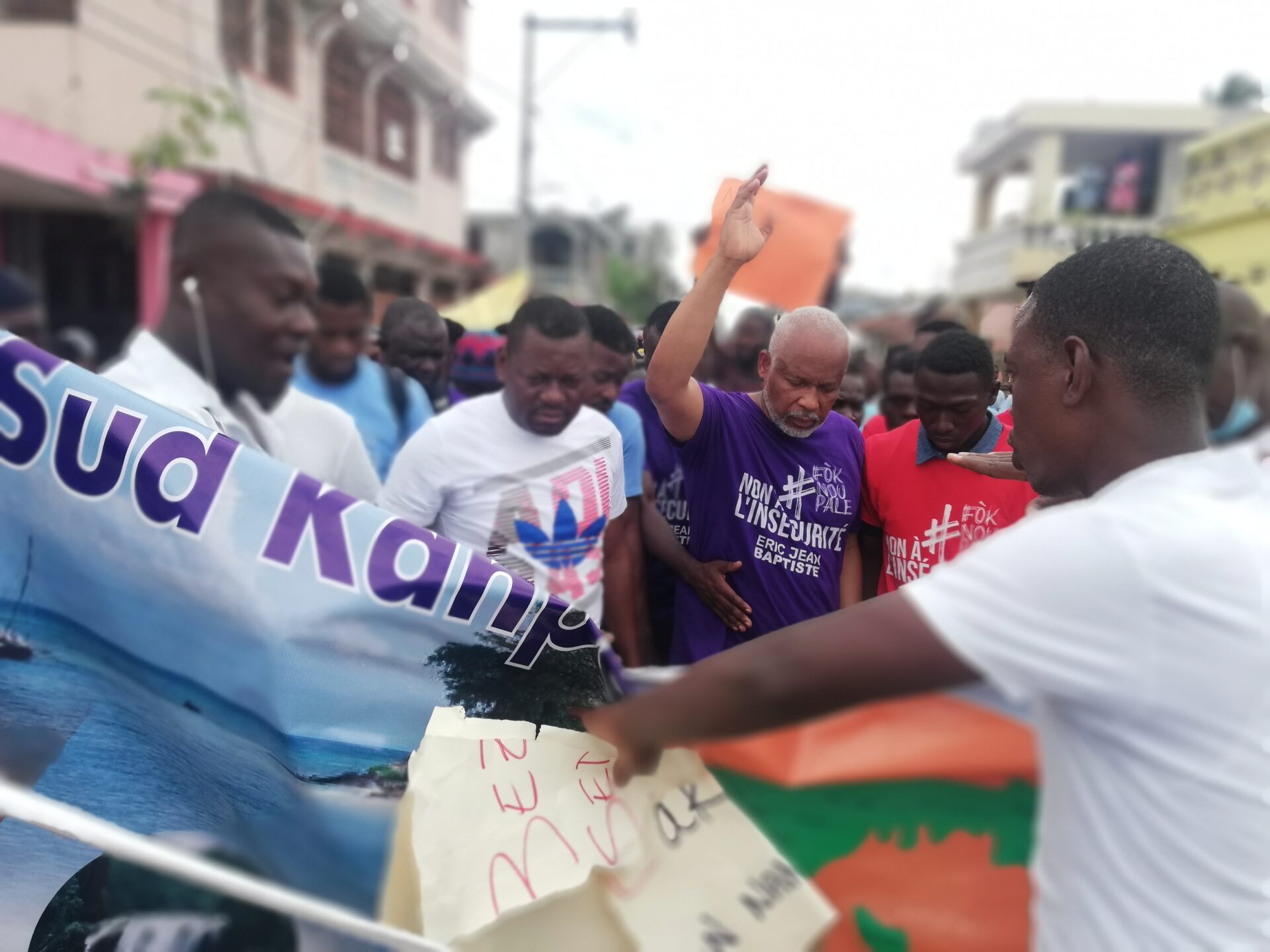 Deux journées de manifestation réussie pour les organisations “Le Sud Kanpe” et “Blòk Jènes Sid”