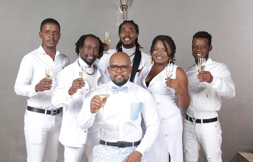 BIC: De nouveaux vers dédiés à ses pairs