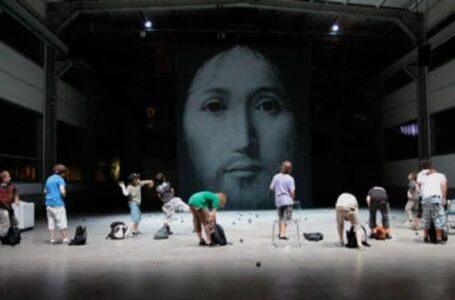 L’Éternel doit mourir pour nourrir la vie sur la terre