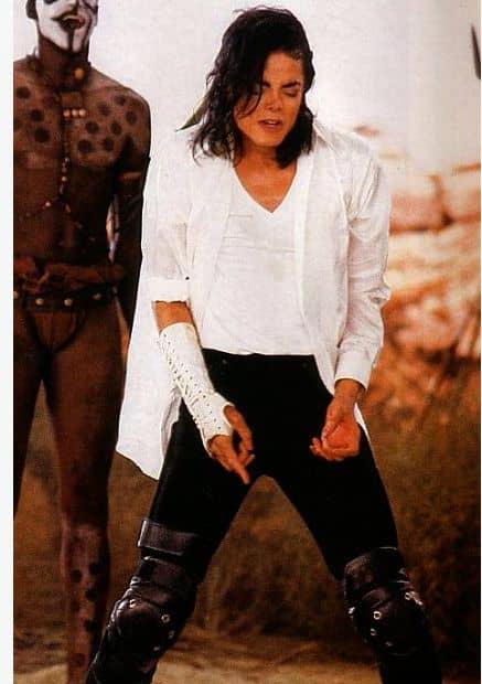 Civilisé ou mal élevé : les Blancs et l’ Homo sapiens